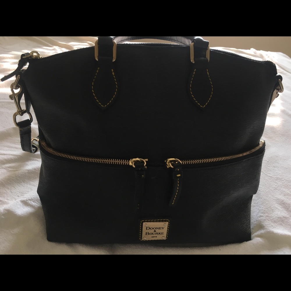 Dooney & Bourke Satchel in Textured Black Leather